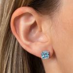 modelo-brinco-solitario-cushion-topazio-sky-detalhe-BROBTOP50240