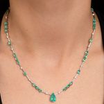 modelo-colar-riviera-ouro-branco-18k750-esmeralda-gotas-detalhe-COOBESM13370
