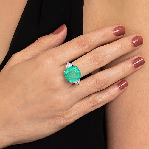 Anel esmeralda colombiana 15,53cts e diamantes